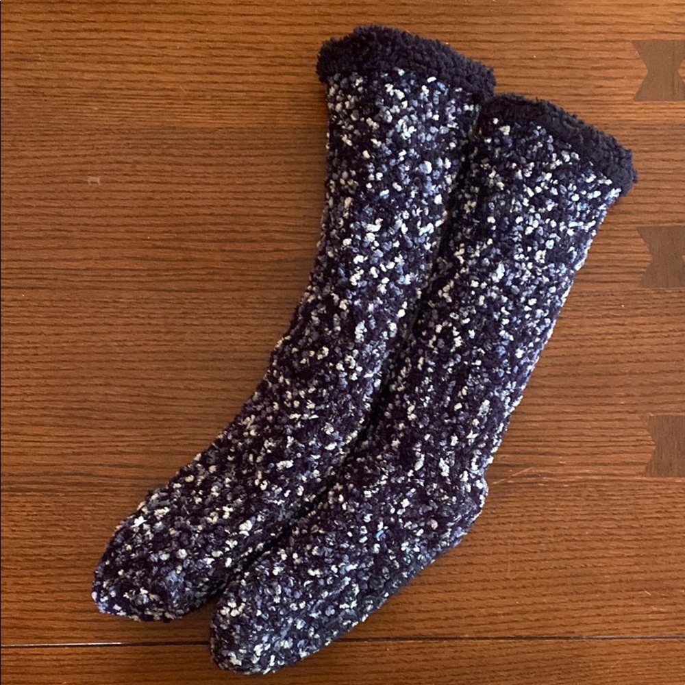 Jane and Bleecker Blue/White Speckled Socks